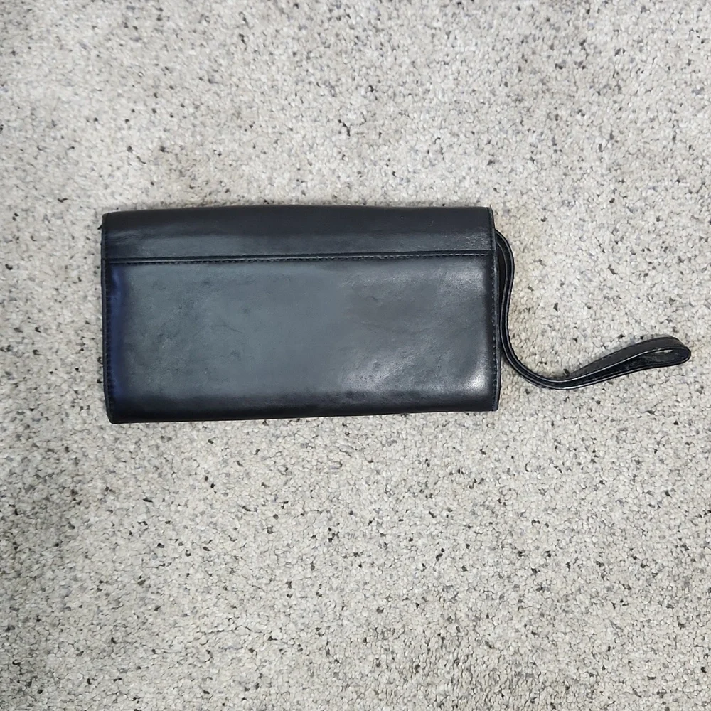 Kate Spade Turnlock Mara Hampton Road Black Leather Clutch Wallet